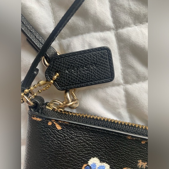Coach Floral Wristlet - Picture 3 of 6
